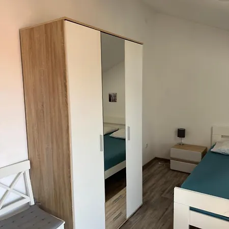 Apartmani Jovic 2 Mali Losinj Exterior photo