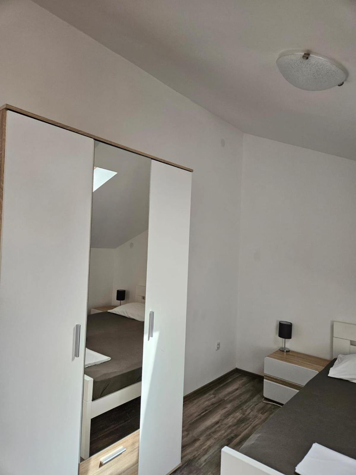 Appartamento Jovic 2 *